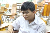 Cảm phục chàng trai mù không muốn xin đặc cách mà tự thi đại học Cảm phục chàng trai mù không muốn xin đặc cách mà tự thi đại học