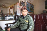 Nỗi uất nghẹn của người cha phải chứng kiến cả gia đình con trai bị thảm sát Nỗi uất nghẹn của người cha phải chứng kiến cả gia đình con trai bị thảm sát