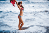 Nữ tiếp viên hàng không xinh đẹp chụp ảnh "sexy" gây quỹ từ thiện Nữ tiếp viên hàng không xinh đẹp chụp ảnh "sexy" gây quỹ từ thiện