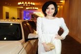 Angela Phương Trinh tóc ngắn xinh đẹp tuyệt trần bên "xế" xịn mới tậu Angela Phương Trinh tóc ngắn xinh đẹp tuyệt trần bên "xế" xịn mới tậu