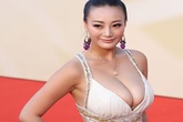 5 sao phim cấp 3 gây náo loạn thảm đỏ 5 sao phim cấp 3 gây náo loạn thảm đỏ