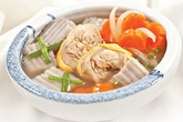 Canh gà nấu khoai môn Canh gà nấu khoai môn