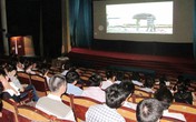 Chiếu phim miễn phí cho sinh viên 8 tỉnh, thành Chiếu phim miễn phí cho sinh viên 8 tỉnh, thành