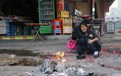 Xót lòng bé 2 tuổi tử vong vì rơi xuống hố ga Xót lòng bé 2 tuổi tử vong vì rơi xuống hố ga
