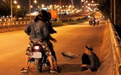 Đừng “gây cười” với người ăn xin Đừng “gây cười” với người ăn xin