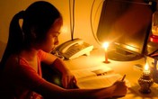 Bất ngờ mất điện nội thành, Hà Nội rối loạn giao thông, sinh hoạt Bất ngờ mất điện nội thành, Hà Nội rối loạn giao thông, sinh hoạt