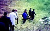 Một người đàn ông chết bí ẩn dưới suối gần nhà Một người đàn ông chết bí ẩn dưới suối gần nhà