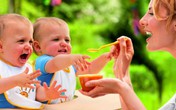 Các nguyên tắc cho bé ăn dặm mẹ cần ghi nhớ Các nguyên tắc cho bé ăn dặm mẹ cần ghi nhớ