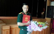 Tự Long ngậm ngùi khi lên “sếp” Tự Long ngậm ngùi khi lên “sếp”