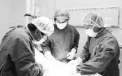 Bi hài quý ông đêm giao thừa phải “vác súng” vào viện vì… nghịch dại Bi hài quý ông đêm giao thừa phải “vác súng” vào viện vì… nghịch dại