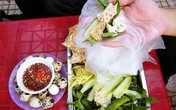 Bánh tráng chấm mắm ruốc Phan Thiết