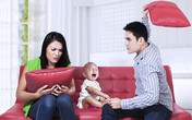 Bị chồng đuổi đánh vì "Cô dâu 8 tuổi" Bị chồng đuổi đánh vì "Cô dâu 8 tuổi"