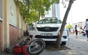 Tài xế taxi đột tử sau khi đâm 2 xe máy Tài xế taxi đột tử sau khi đâm 2 xe máy