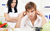Xấu mặt vì vợ ăn uống vô duyên Xấu mặt vì vợ ăn uống vô duyên