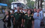 Tiễn biệt nhạc sĩ Phan Huỳnh Điểu về nơi an nghỉ cuối cùng Tiễn biệt nhạc sĩ Phan Huỳnh Điểu về nơi an nghỉ cuối cùng
