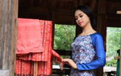 Ngắm thiếu nữ quyến rũ trong tà áo dài lụa tơ tằm ở Hội An Ngắm thiếu nữ quyến rũ trong tà áo dài lụa tơ tằm ở Hội An