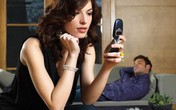 Chồng tôi bị tình già đến tận nhà đòi lại tiền của Chồng tôi bị tình già đến tận nhà đòi lại tiền của