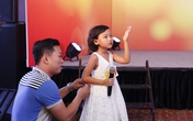 Thái Thùy Linh và ông xã chăm chút cho con gái thi hát Thái Thùy Linh và ông xã chăm chút cho con gái thi hát