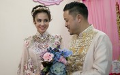 Đinh Ngọc Diệp cười rạng rỡ trong lễ ăn hỏi với Victor Vũ Đinh Ngọc Diệp cười rạng rỡ trong lễ ăn hỏi với Victor Vũ