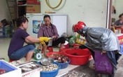 Càng cua đồng “bốc hỏa”, giá gần gấp đôi thịt bò Càng cua đồng “bốc hỏa”, giá gần gấp đôi thịt bò