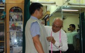 Người đàn ông với biệt danh “quái kiệt cắt may” đất Sài Gòn Người đàn ông với biệt danh “quái kiệt cắt may” đất Sài Gòn
