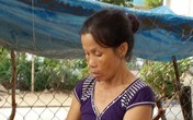 Cả làng điêu đứng vì lời đồn có “thuốc bay nhảy ăn thịt người” Cả làng điêu đứng vì lời đồn có “thuốc bay nhảy ăn thịt người”
