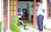 Nghi vợ ngoại tình, chồng ép con trai 3 tuổi cùng tự tử Nghi vợ ngoại tình, chồng ép con trai 3 tuổi cùng tự tử