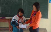 Vòng tay nhân ái (MS 69): Gặp lại cô bé bị bệnh lạ giữa mùa hoa tam giác mạch Vòng tay nhân ái (MS 69): Gặp lại cô bé bị bệnh lạ giữa mùa hoa tam giác mạch
