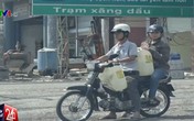 Người phụ nữ chuyên "lật tẩy" những kẻ buôn gian bán lận xăng dầu Người phụ nữ chuyên "lật tẩy" những kẻ buôn gian bán lận xăng dầu