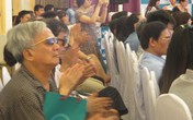 Viettel ra mắt bộ sim, máy di động dành riêng cho người khiếm thị Viettel ra mắt bộ sim, máy di động dành riêng cho người khiếm thị