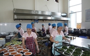 Tăng cường phòng chống ngộ độc bếp ăn tập thể Tăng cường phòng chống ngộ độc bếp ăn tập thể