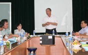 Cán bộ dân số tuyến cơ sở nặng trĩu tâm tư Cán bộ dân số tuyến cơ sở nặng trĩu tâm tư