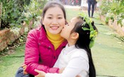 Con đã bên mẹ Con đã bên mẹ