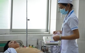 Suýt mất mạng sau chầu nhậu rượu đế xả láng Suýt mất mạng sau chầu nhậu rượu đế xả láng