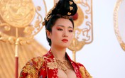 Chuyện kiểm tra thân thể để sắc phong hoàng hậu Chuyện kiểm tra thân thể để sắc phong hoàng hậu