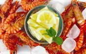 Ăn tôm xong uống vitamine C = thuốc độc? Ăn tôm xong uống vitamine C = thuốc độc?