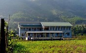 Đường đến trường của học sinh PaKô, Vân Kiều đã bớt gập ghềnh Đường đến trường của học sinh PaKô, Vân Kiều đã bớt gập ghềnh