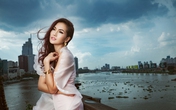 Anh Thư bay bổng với đầm lụa mỏng Anh Thư bay bổng với đầm lụa mỏng