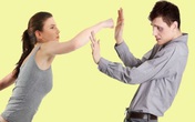 Màn đáp trả hài hước khi người cũ nhắn tin Màn đáp trả hài hước khi người cũ nhắn tin