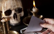 Muôn kiểu “kiêng cữ” tránh đen vào Thứ Sáu ngày 13 trên khắp thế giới Muôn kiểu “kiêng cữ” tránh đen vào Thứ Sáu ngày 13 trên khắp thế giới