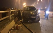 Hà Nội: Nam sinh viên thiệt mạng vì bị ô tô tông xuống cầu Thanh Trì Hà Nội: Nam sinh viên thiệt mạng vì bị ô tô tông xuống cầu Thanh Trì