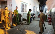 Nam thanh niên bị cô gái đâm chết ngay tại quán ăn Nam thanh niên bị cô gái đâm chết ngay tại quán ăn