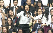 Báo Mỹ thích thú trước rapper VN làm 'lộ' tài beatbox của Tổng thống Obama Báo Mỹ thích thú trước rapper VN làm 'lộ' tài beatbox của Tổng thống Obama