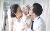 Con gái Trang Nhung ngộ nghĩnh khi chụp ảnh cưới cùng bố mẹ Con gái Trang Nhung ngộ nghĩnh khi chụp ảnh cưới cùng bố mẹ