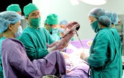 Xúc động khoảnh khắc em bé chào đời qua con mắt nhiếp ảnh gia không chuyên Xúc động khoảnh khắc em bé chào đời qua con mắt nhiếp ảnh gia không chuyên