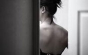 Chụp ảnh khỏa thân, tống tiền người tình đã có chồng Chụp ảnh khỏa thân, tống tiền người tình đã có chồng