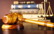 Con có phải trả nợ thay bố ? Con có phải trả nợ thay bố ?