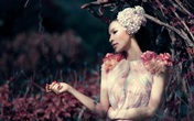 “Trong showbiz, phần lớn chân dài nỗ lực hết mình chỉ để... kiếm chồng” “Trong showbiz, phần lớn chân dài nỗ lực hết mình chỉ để... kiếm chồng”