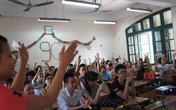 Lớp học tiếng Anh miễn phí “vì cộng đồng” Lớp học tiếng Anh miễn phí “vì cộng đồng”