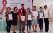 Chuyện khó tin của chàng trai suýt tự tử khi biết mình là gay Chuyện khó tin của chàng trai suýt tự tử khi biết mình là gay